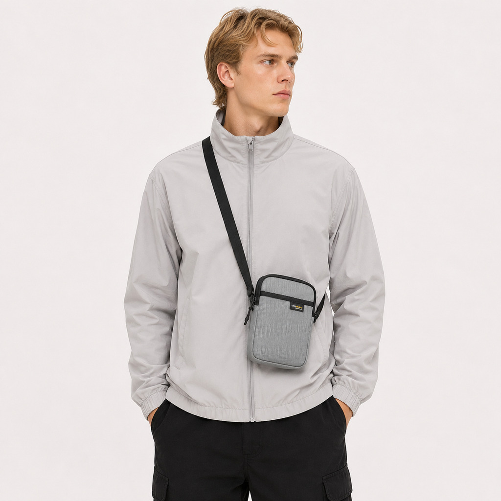 Vanntett Crossbody Mobilveske – Lett Sling Bag med Kompakt Design
