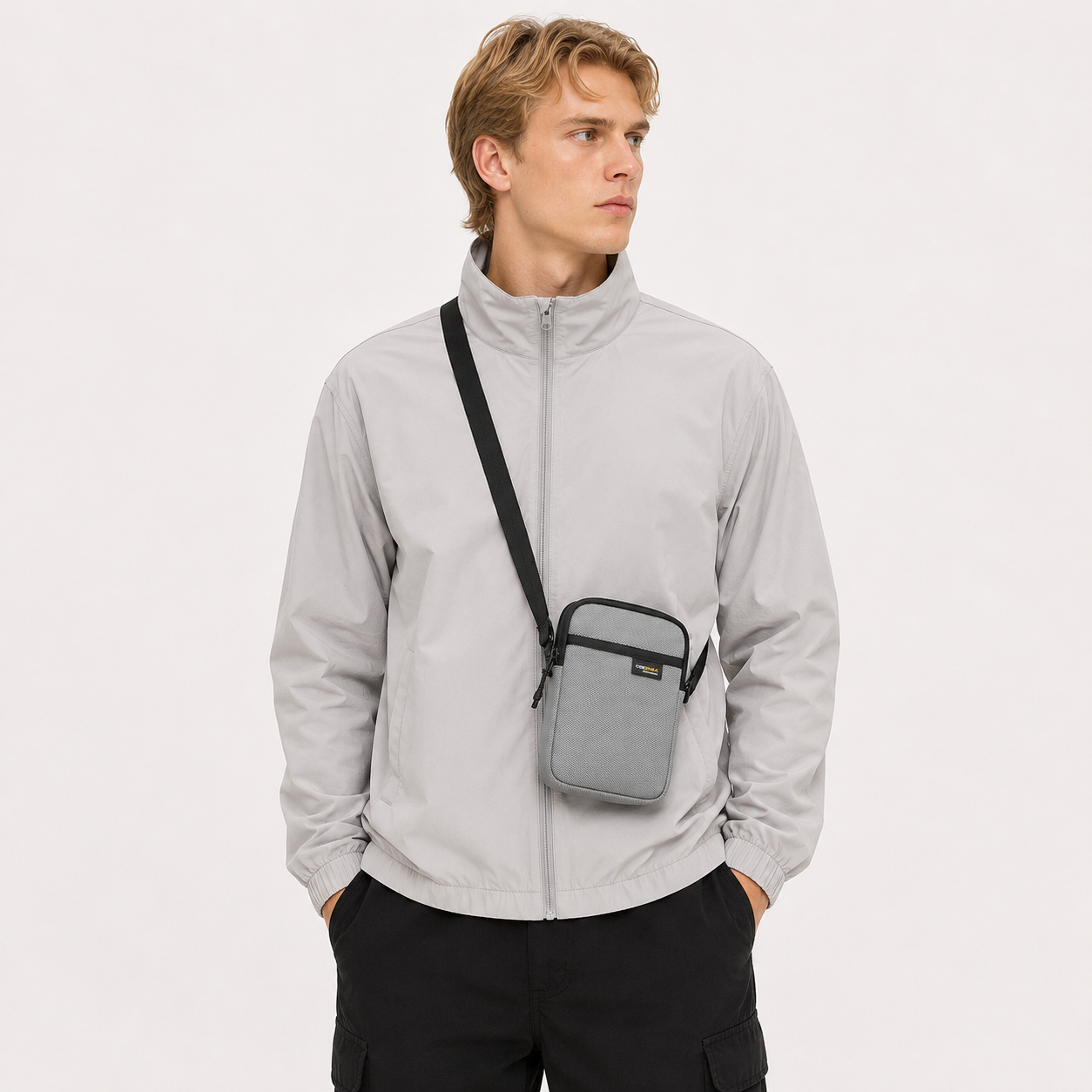 Vanntett Crossbody Mobilveske – Lett Sling Bag med Kompakt Design