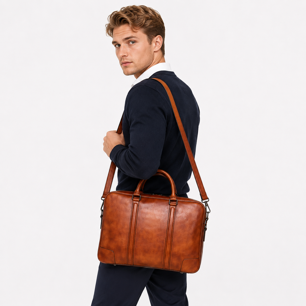 Håndlaget Businessveske i Ekte Kuskinn for Herre – Retro Briefcase i Vegetabilsk Garvet Skinn