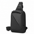Brystveske til Herre – Crossbody Veske med USB-port for Reise og Fritid