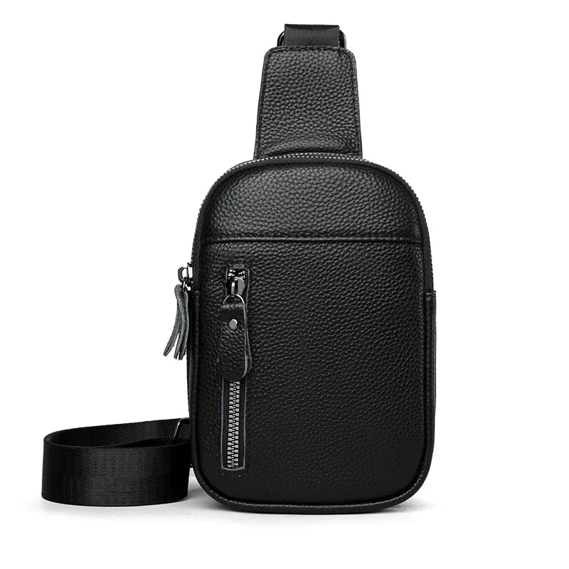 Brystveske i Ekte Kuskinn for Herre – Kompakt Crossbody Veske med Flere Glidelåslommer