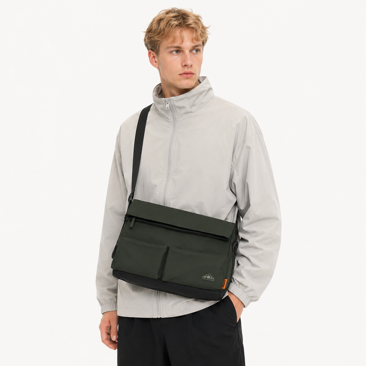 Stor Messenger Bag til Herre – Vanntett Reiseveske med Skolomme