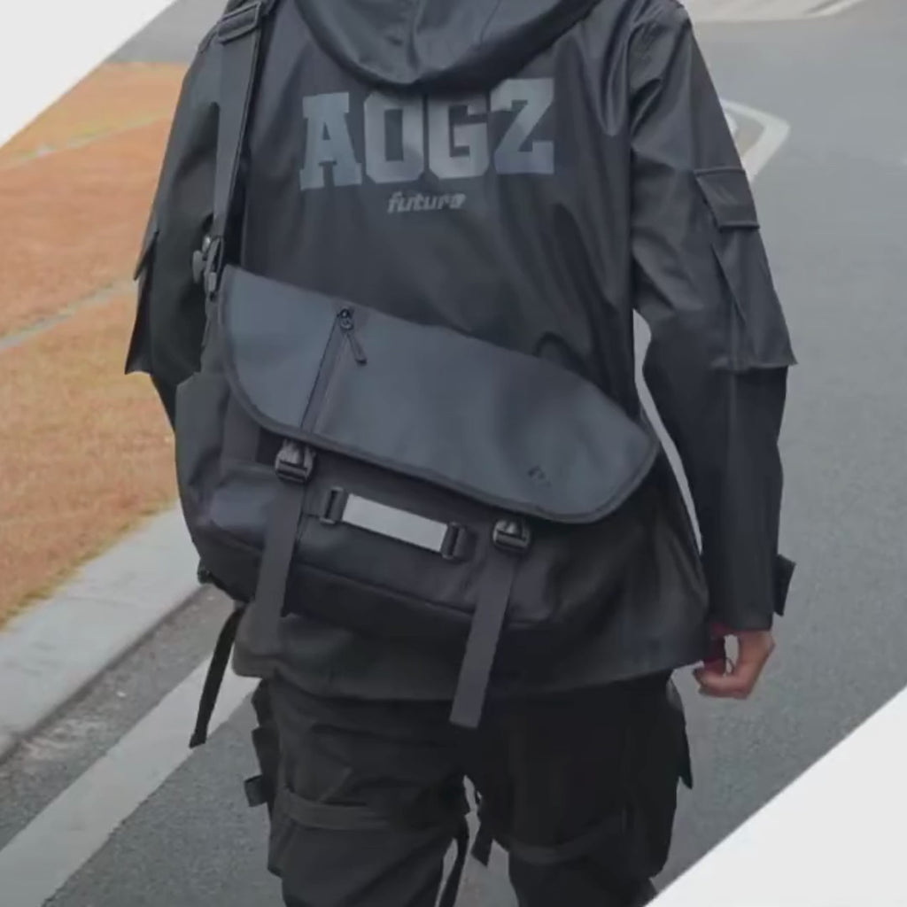 Messenger Bag 14" – Vanntett Skulderveske for Jobb, Reise og Hverdag