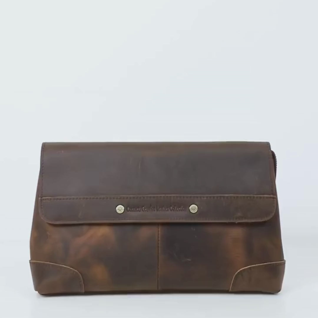 Luksuriøs Clutch i Ekte Skinn – Stor Lommebok med Plass til iPad Mini