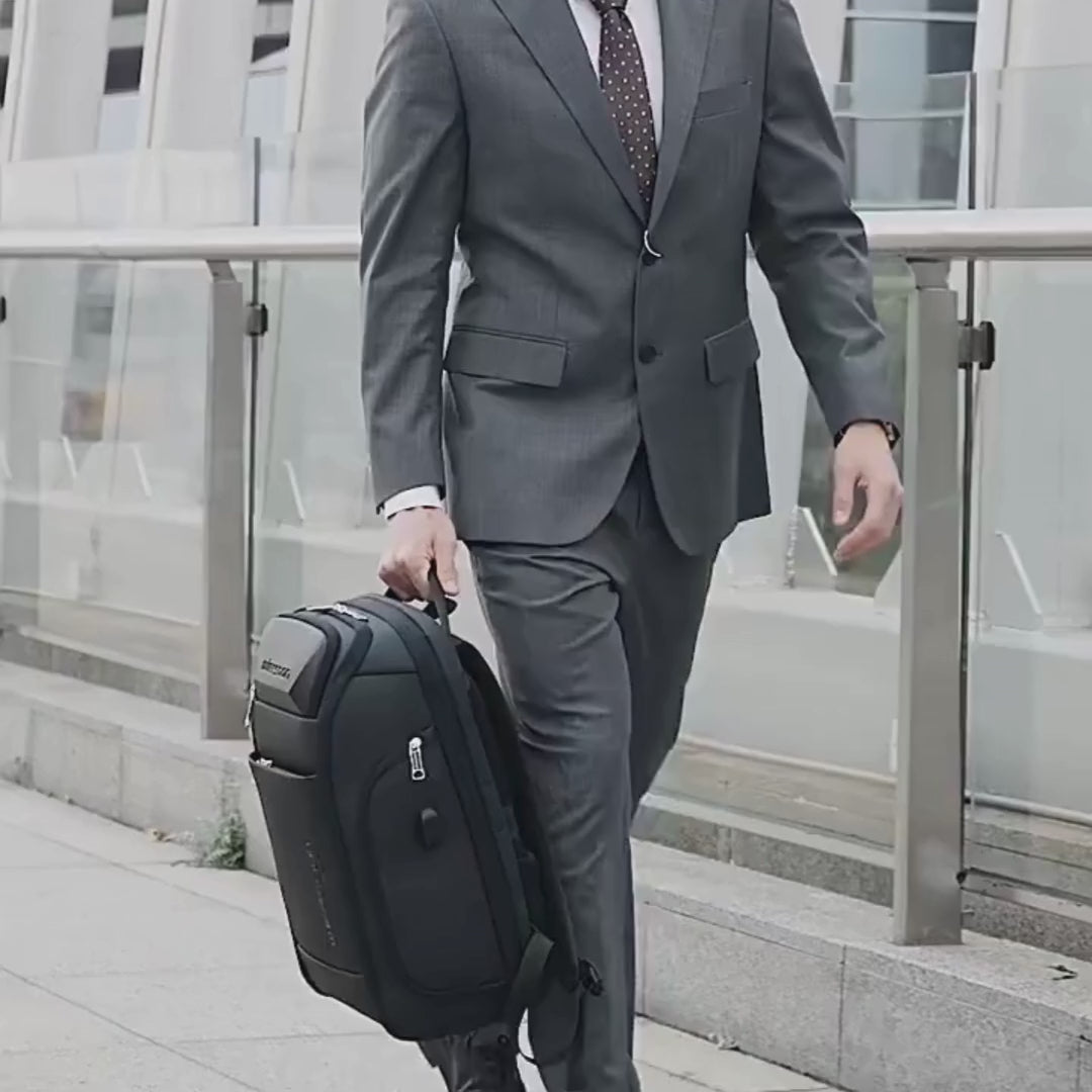 35L Business Ryggsekk med Kodelås – Vanntett Laptopsekk for Reise og Jobb